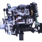 Automotive Front Wheel Drive 4 Stroke 4 Cylinder Petrol Engine Model AM 136